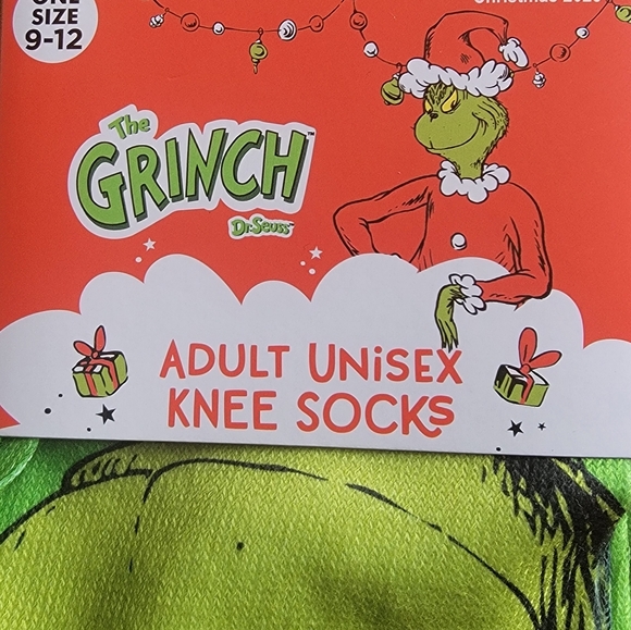 The Grinch Beanie Hat And Knee Socks. Adult. Unisex. - Picture 3 of 4